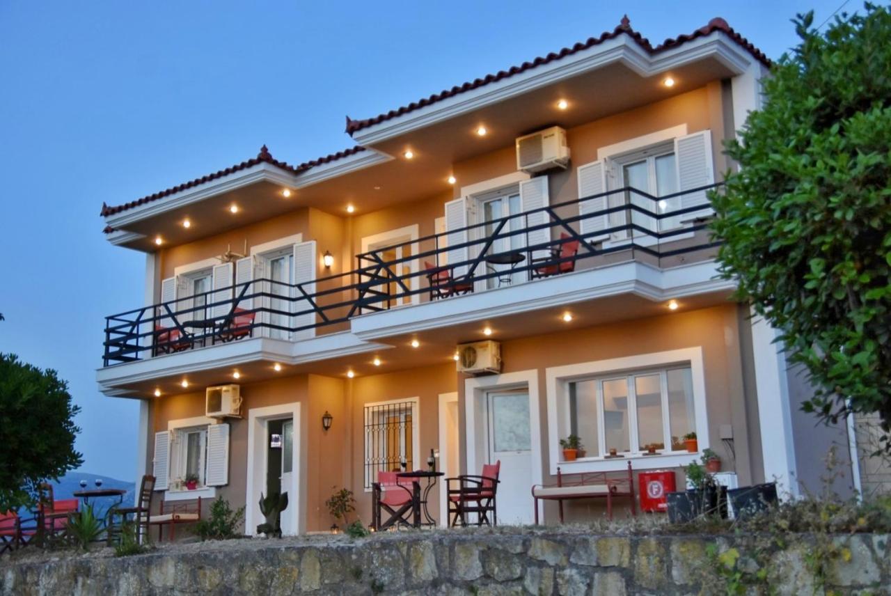 Anemomylos Apartments Ликсури Экстерьер фото